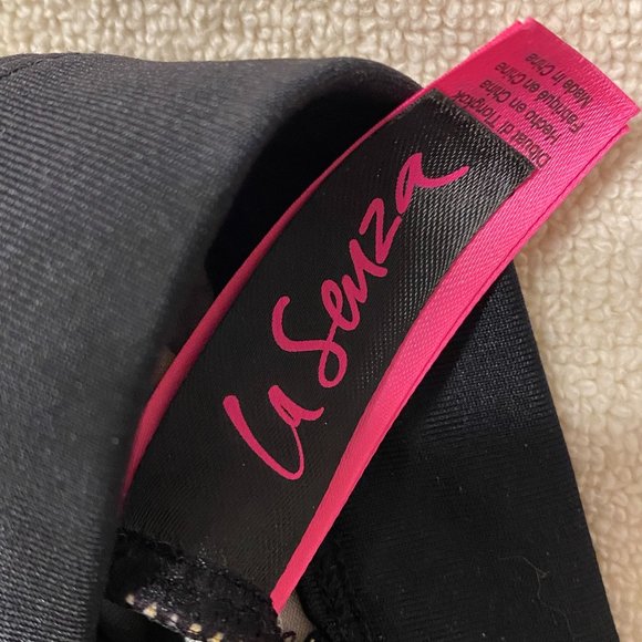 La Senza Animal Print Sport Bra - Picture 5 of 5